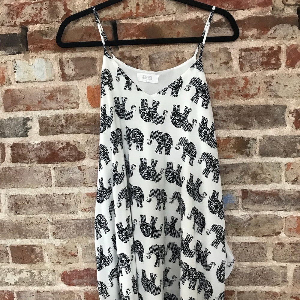 Flowy Elephant Dress 🐘